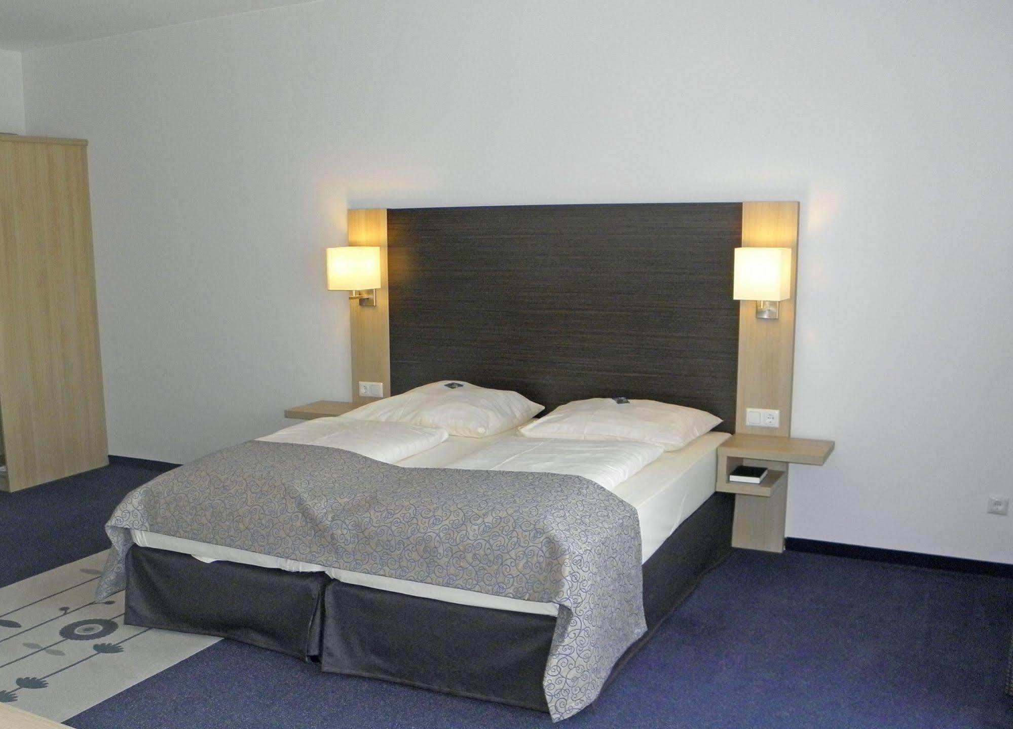 Hotel Rhön Residence Dipperz Exterior foto
